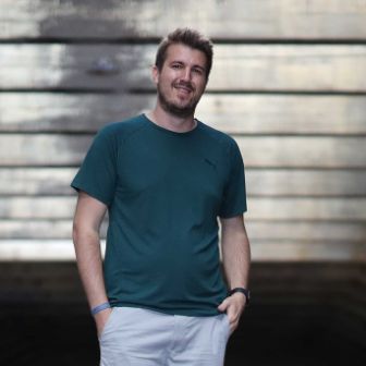 yannik-people-behind-the-brand