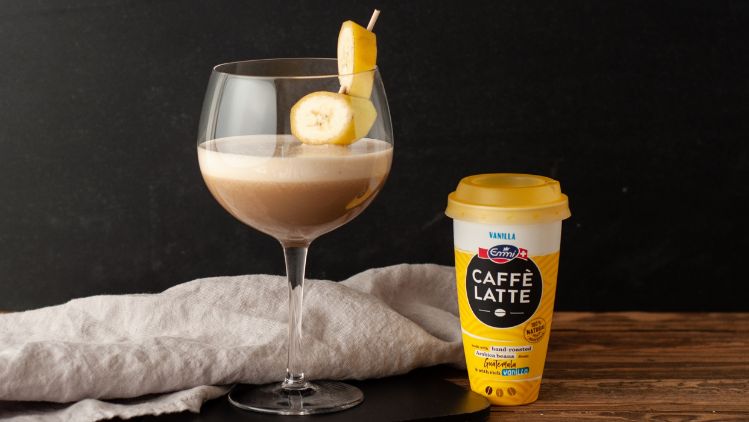 Banana Cocktail-2-3_Stage