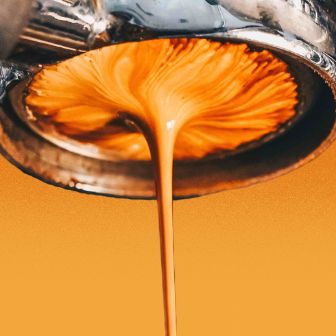 Coffee dripping form the piston